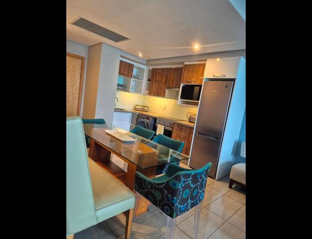 2 BEDROOM APARTMENT FOR SALE IN UMHLANGA ROCKS